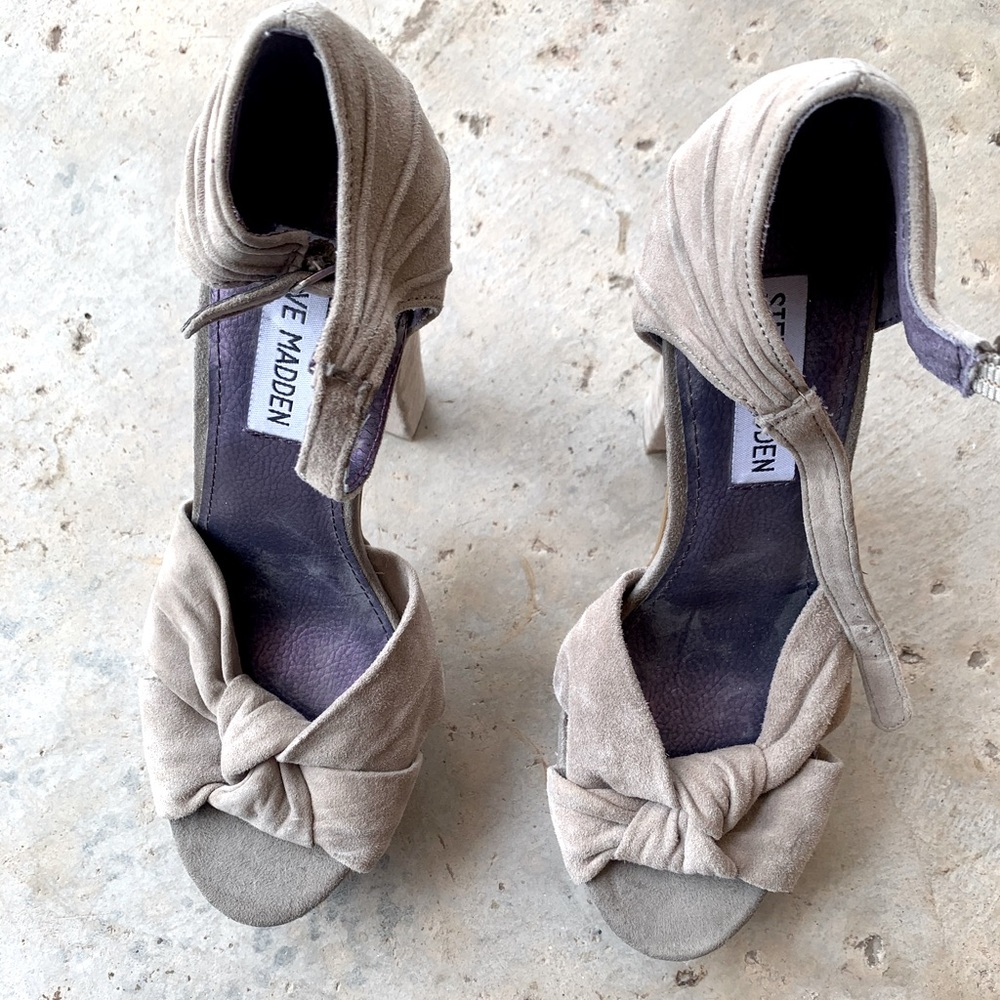 Steve Madden Knot Heels